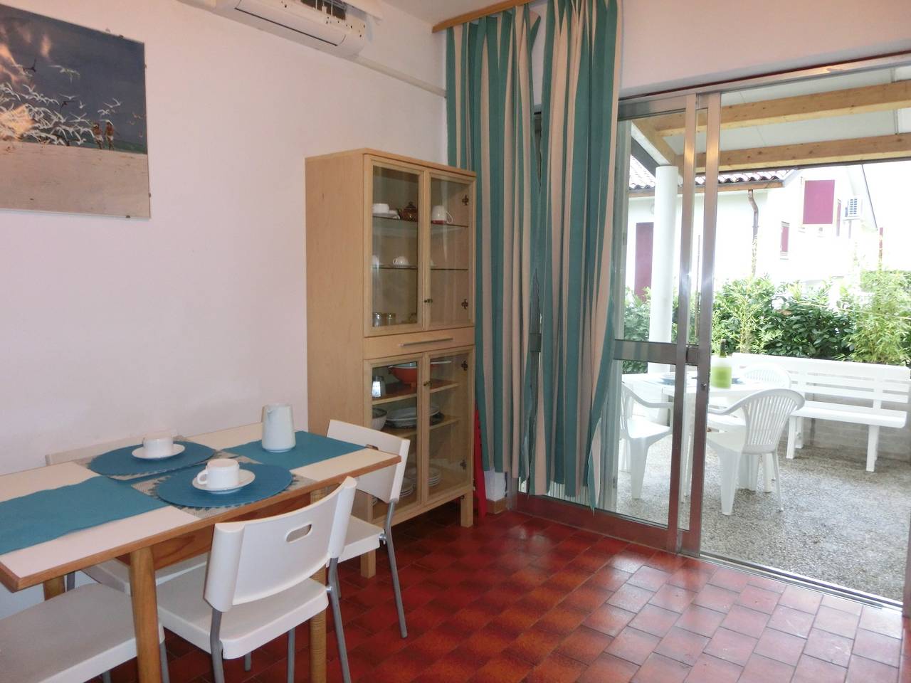 Entire apartment, Two-Bedroom villa in a quiet area next to the sea in Bibione, Venice Province