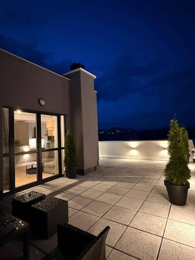 Apartament wakacyjny dla 7 osób, z widok i taras, Dla rodziny w Kłodzko