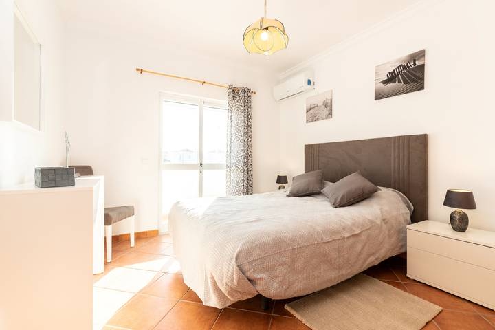 Location de vacances pour 10 personnes, avec jardin dans Vila Nova de Cacela - 4