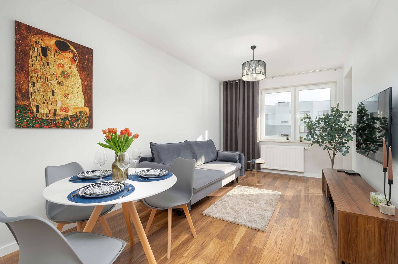 Entire apartment, Velvet Apartment with Balcony in Rzeszow by Noclegi Renters in Rzeszów, Subcarpathia