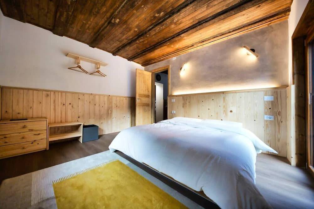 Apt.Cristallo - `La Baita Civetta 1955` in Rocca Pietore, Dolomiti Superski
