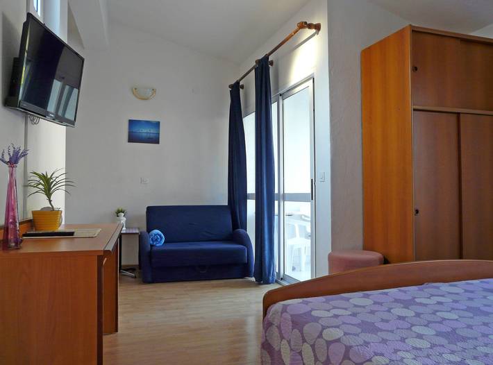 Apartament wakacyjny dla 3 osób, z Balkon/ taras w Drvenik