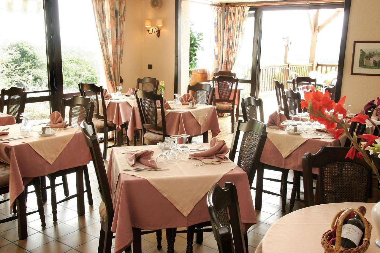 Triple Room in Fumel, Quercy