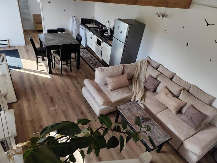 Gîte pour 4 personnes, avec jardin à Guerlesquin