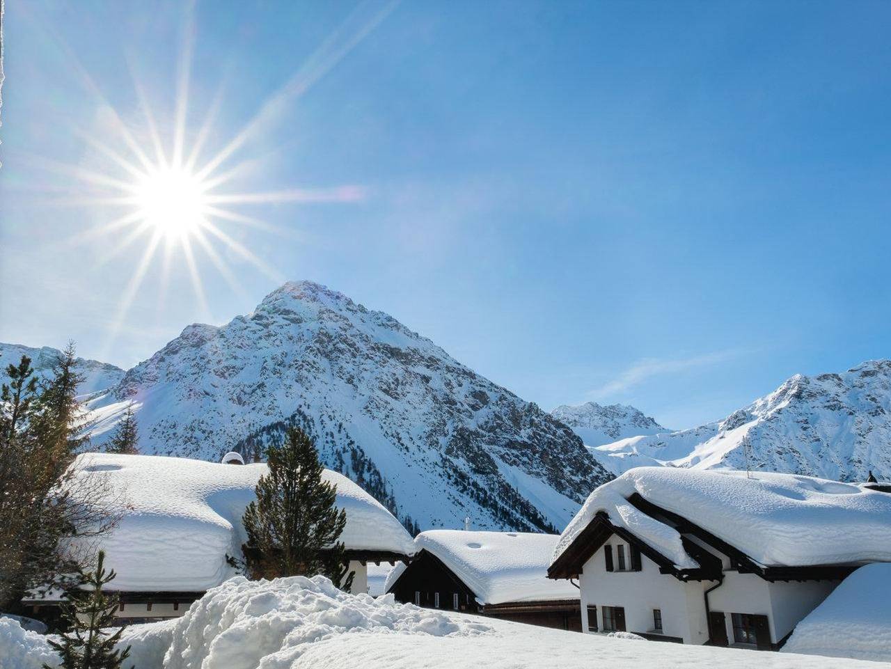 Ganze Ferienwohnung, Casa Jacuzzi - Top Ferienwohnung mit Terrasse, 1 Schlafzimmer in Arosa, Plessur Alpen
