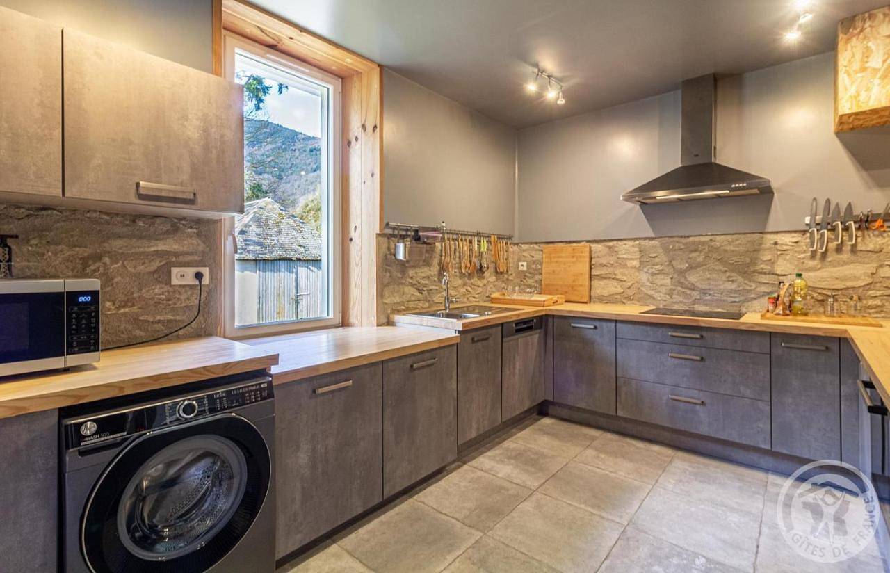 Appartement de vacances entier, Quadruple Room with Private Bathroom in Cadéac, Pyrénées
