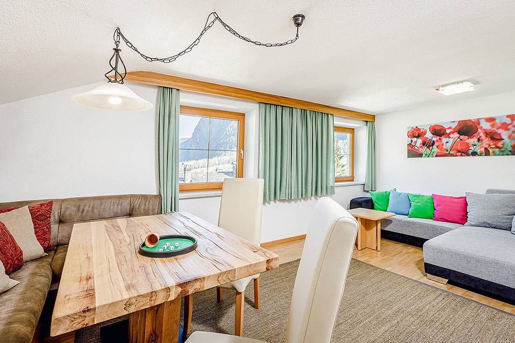 Ganze Ferienwohnung, A 154.008A - Herberge Aulon, 2 Etage, App 2 in Umhausen, Ötztal