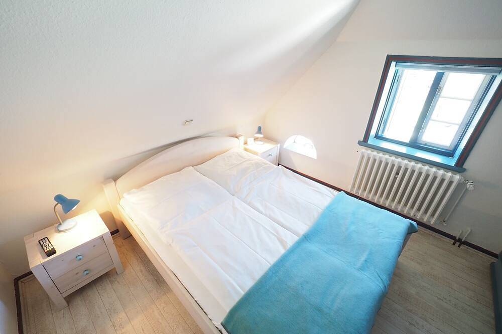 Ganze Wohnung, Gemütlicher Hansen Hof 3 mit Terrasse, Wlan und ländlicher Lage in Tinnum in Tinnum, Sylt (Gemeinde)