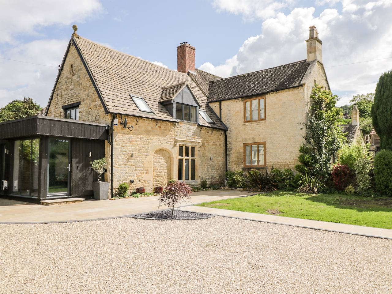 Suncroft in Gloucestershire