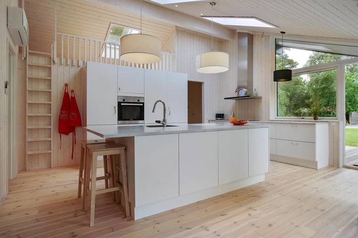 Chalet für 12 Personen, mit Terrasse und Garten auf Seeland - 4