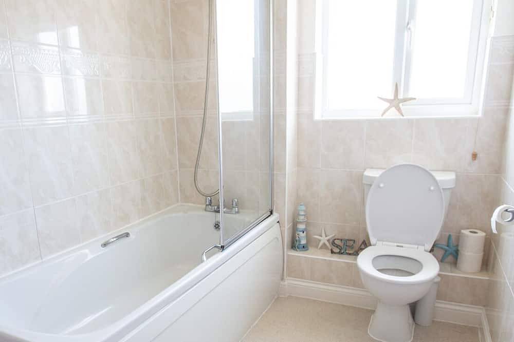 Ganze Wohnung, Modernes Apartment mit atemberaubendem Blick auf den Fistral Beach, Newquay in Newquay, Cornwall