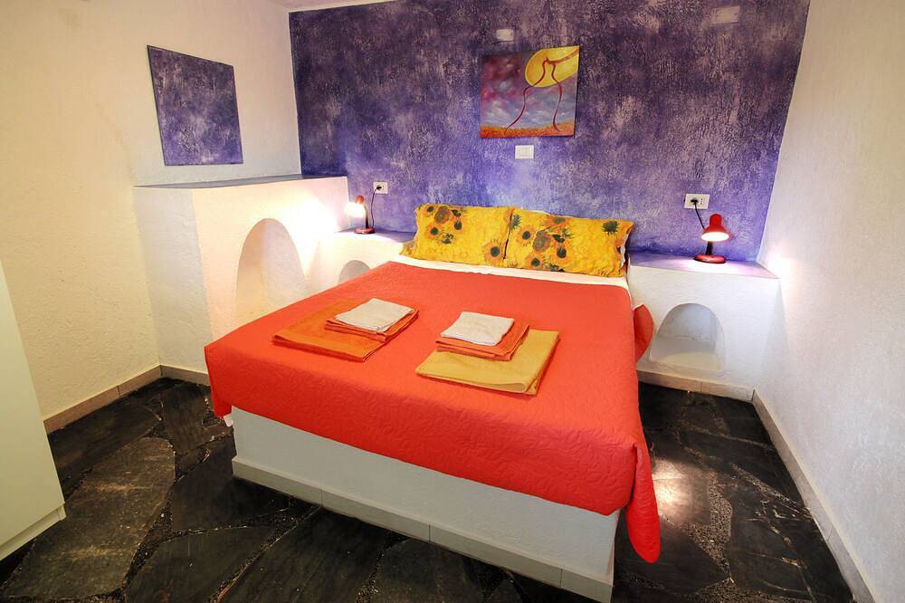 Ganze Wohnung, La Luna Blu Apartment \"Pappagallo\", Meerblick, 500 Meter vom Strand entfernt in Ferma, Lasithi