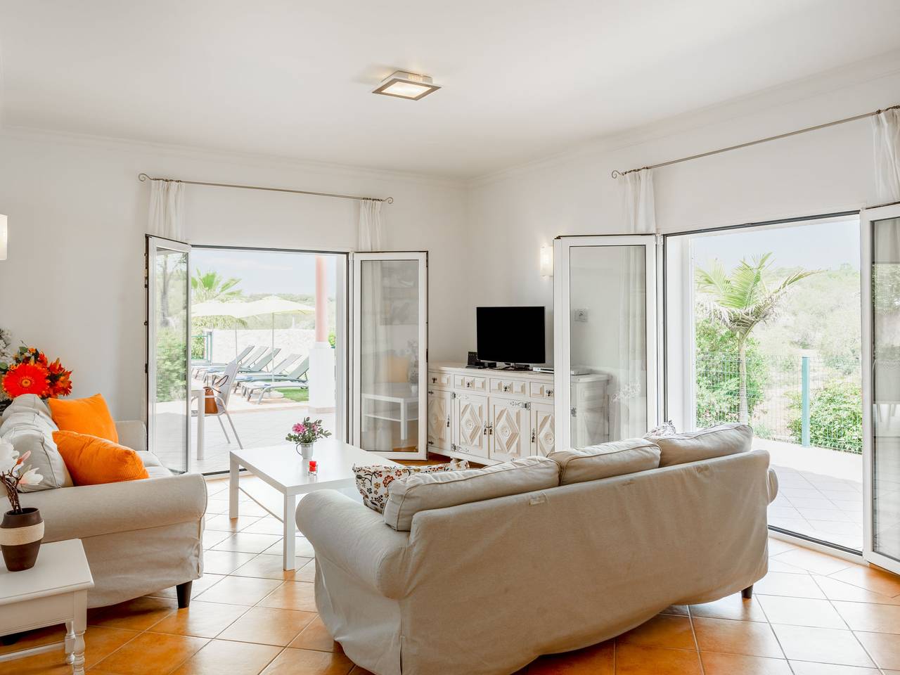 Villa Pescada in Vale de Santa Maria, Albufeira