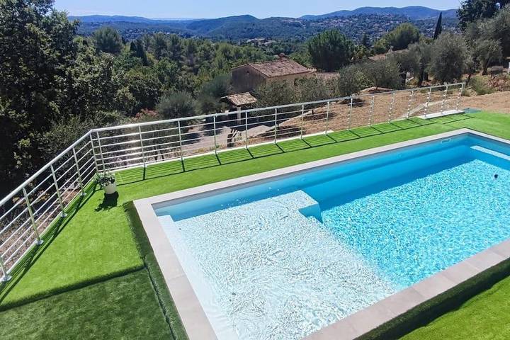 Chalet para 8 personas, con jardín y terraza además de piscina y jacuzzi - 1