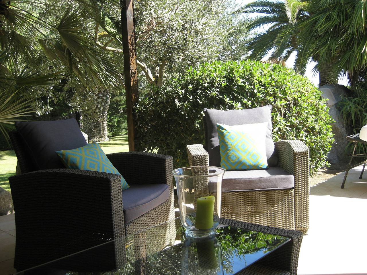 Villa 'Quattro' met zeezicht, wifi en airconditioning in Costa Rei, Muravera