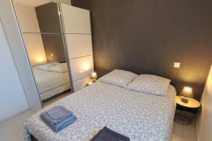 Location de vacances pour 6 personnes, avec jardin dans Les Pechs-du-Vers - 3