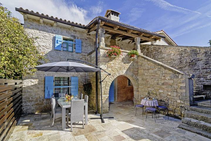 Ferienhaus für 6 Personen, mit Balkon und Garten - 1