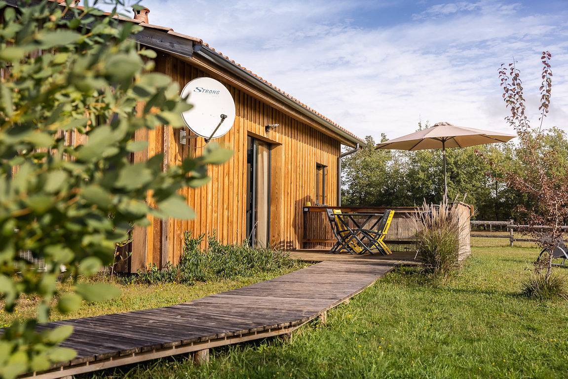 Gîte de vacances le "Pyla" au Domaine de Sophie in Salles, Région d'Arcachon