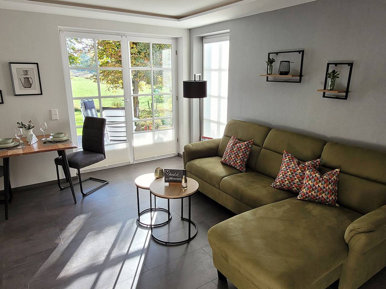 Ganze Wohnung, Ferienwohnung 'Schmallenberger Auszeit' mit Privatterrasse, Gemeinschaftsgarten und Wi-Fi in Schmallenberg, Hochsauerlandkreis