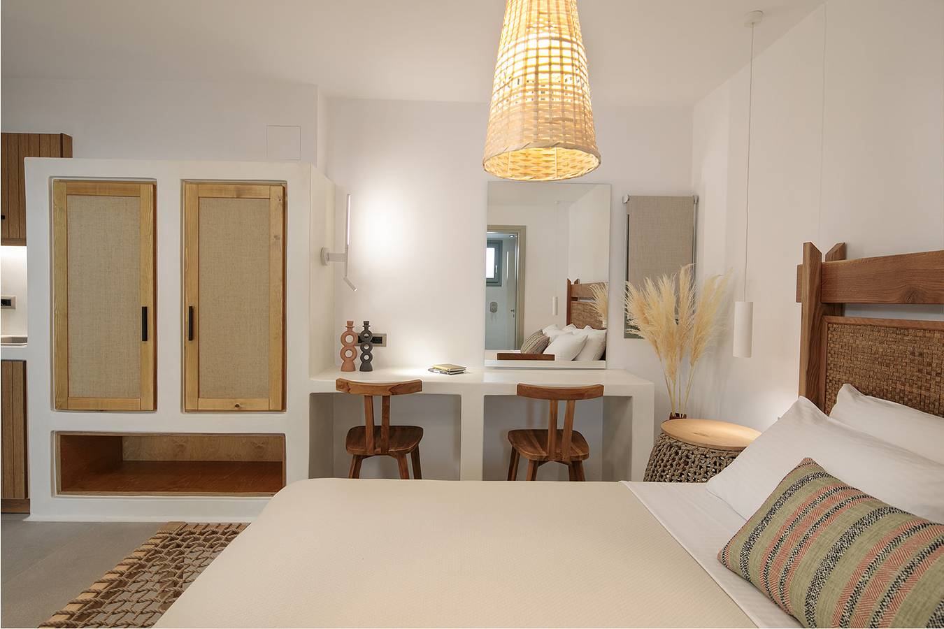 Apartment In A Hotel 'Makava Suite' with Balcony, Wi-Fi and Air Conditioning in Naxos City, Cyclades