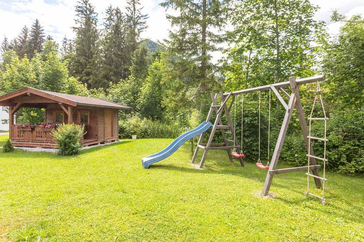 Ganze Ferienwohnung, Fewo A,  2-4 Personenwohnung in Loferer und Leoganger Steinberge, Sankt Ulrich am Pillersee