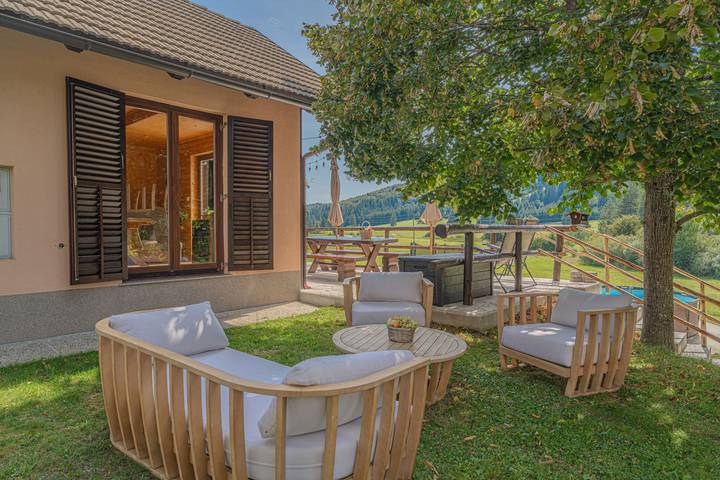 Chalet für 5 Personen, mit Balkon und Pool, kinderfreundlich in Slowenien - 2