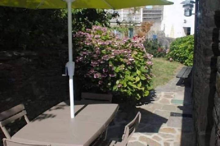 Groix Locmaria, charming house a few steps from the beach in Locmaria (Groix), Groix