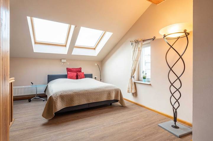 Villa für 6 Personen, mit Garten und Sauna in Drei Kaiserbäder - 2