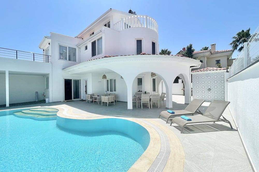 Moderne Luxus Villa - 30 min Flughafen, 5 min Land of Legends und Strand in Belek, Provinz Antalya
