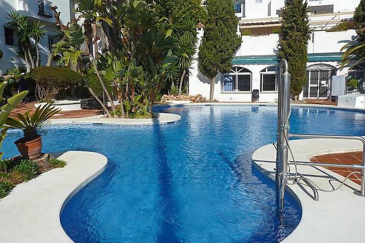 Ferienwohnung für 3 Personen, mit Pool und Garten