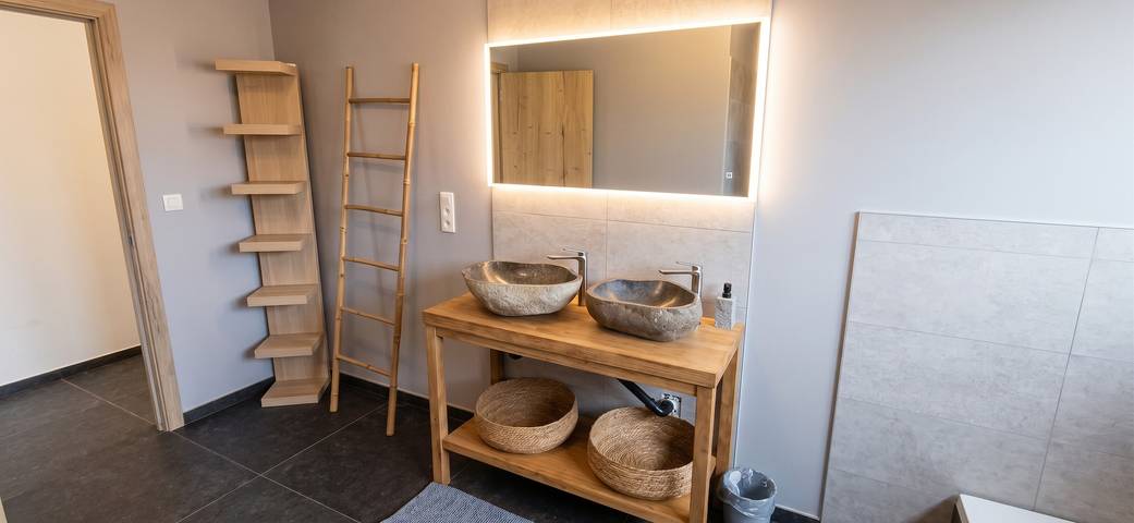 Charmantes Chalet in Roisin, 400 m² mit Terrasse in Honnelles, Hennegau
