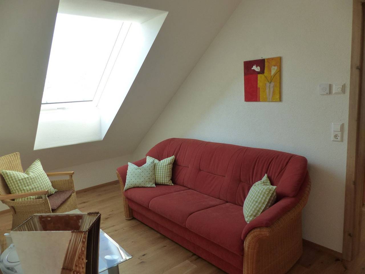 Ganze Ferienwohnung, Ferienwohnung Rehblick - *2025 Neu* 3-Raum-Fewo Rehblick, Dusche/Wc, 57 qm (Boden 81qm), 1. Og in Markdorf, Bodenseekreis