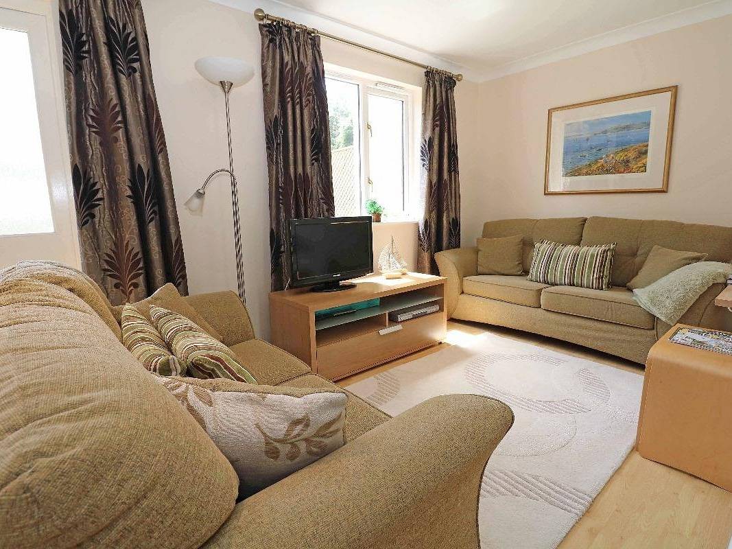 Entire studio, Crabapple Cottage in Cornwall