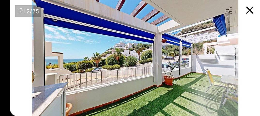 Apartamento de vacaciones para 4 personas, con vistas además de jardín y piscina - 1