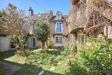 Location de vacances pour 8 personnes, avec jardin à Courseulles-sur-Mer