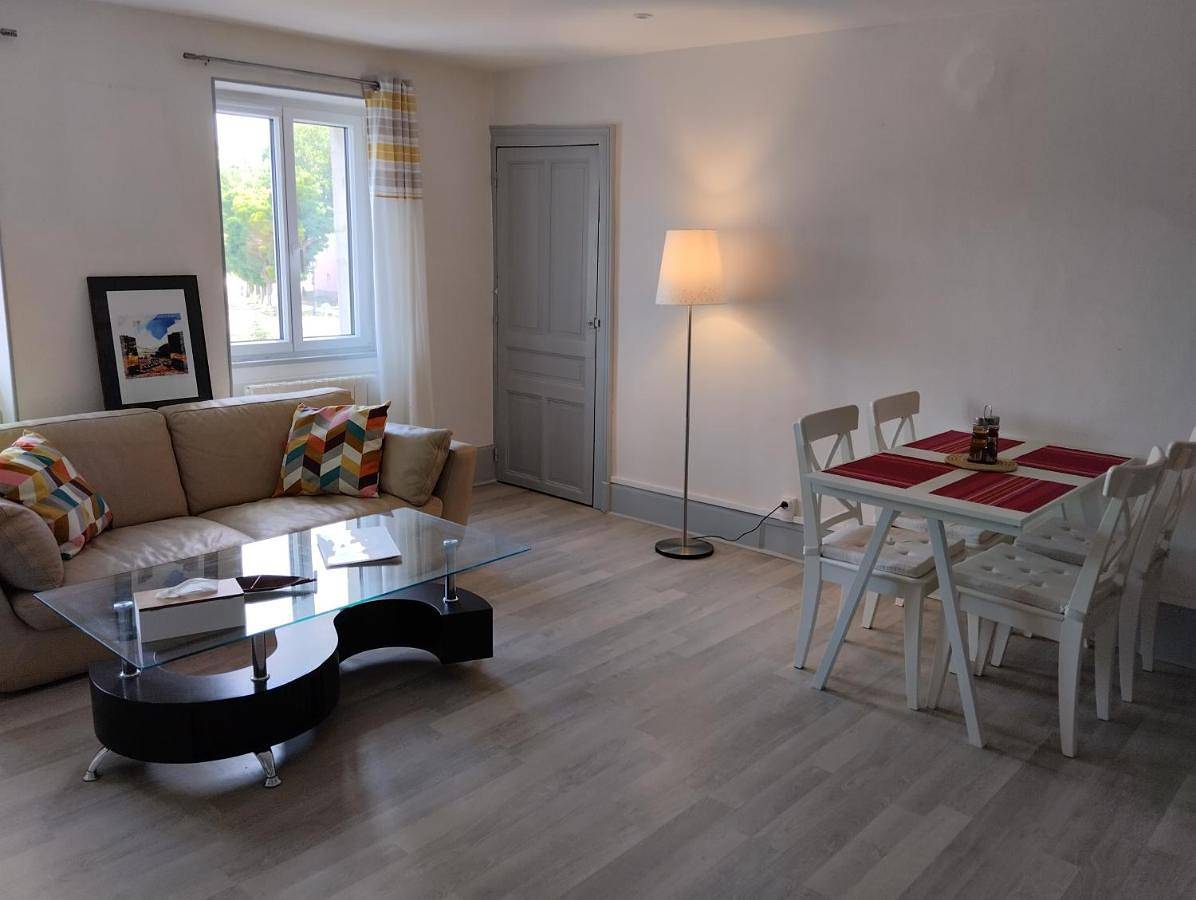 Appartement entier, Le Comptoir du Canal in Fleurey-sur-Ouche, Région de Dijon