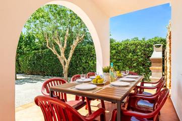 Villa in Ciutadella, Coast of Menorca für 12 