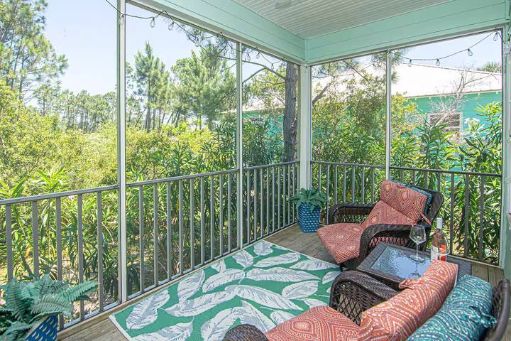 White Sands Beach House Sleeps 10 with Pool in Gulf Highlands (Alabama), Fort Morgan