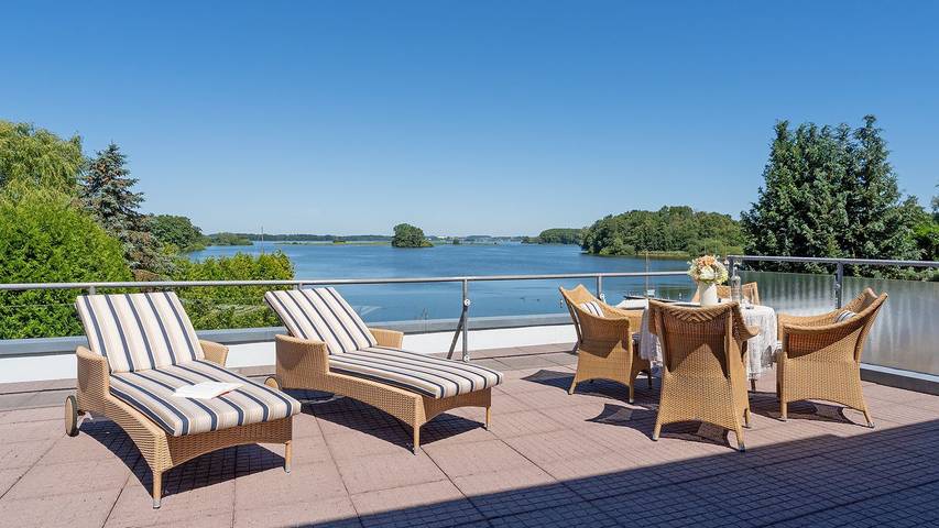 Ferienwohnung für 4 Personen, mit Garten und Balkon in Bosau
