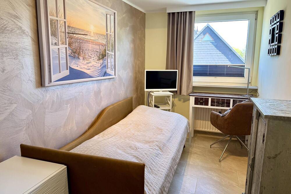 Ganze Wohnung, 4-Zimmer App. für 5 Pers. mit Terrasse, Pkw-Stellplatz, Wlan, Haustiere erlaubt. in Sylt (Gemeinde), Sylt