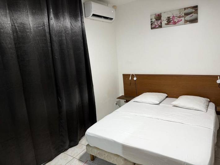 Gîte pour 3 personnes, avec vue ainsi que piscine et jardin à Gros Morne (homonymie) - 4