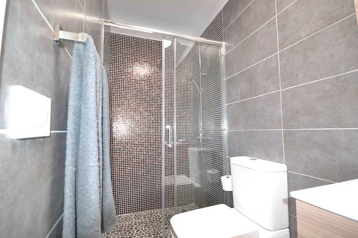Appartement entier, Pequeño y Cómodo estudio para descansar in Playa del Búnker (Arona), Arona