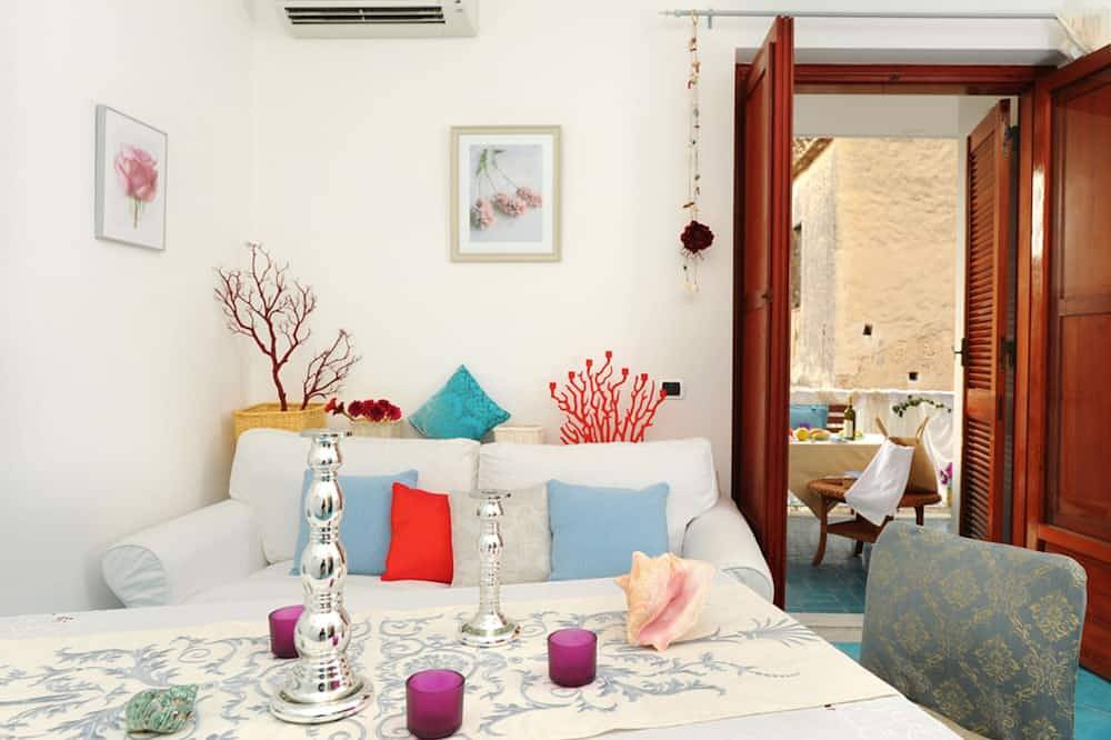 Entire apartment, Mirtillo, Close to the Beach, Private terrace by Amalfivacation.it in Minori, Amalfi Coast