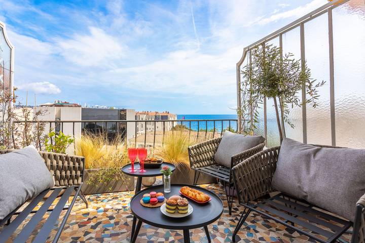 Appartement de vacances pour 4 personnes, avec Balcon et Terrasse à Nice