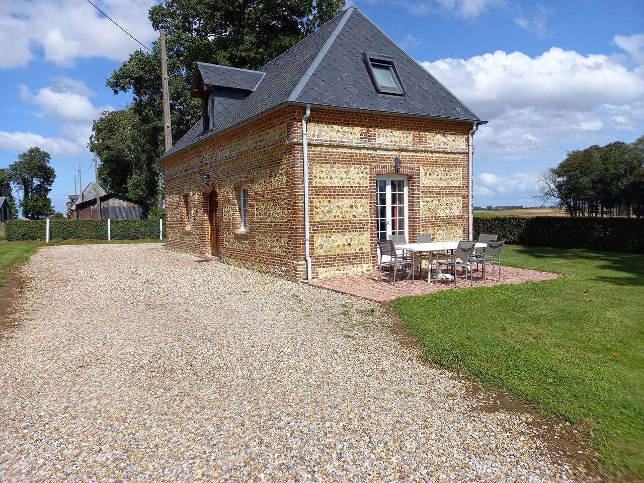 Gîte für 6 Personen mit Terrasse in Theuville-aux-Maillots, Le Havre und Umgebung