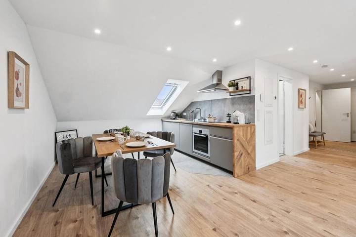 Appartement de vacances pour 4 personnes, avec vue et jardin