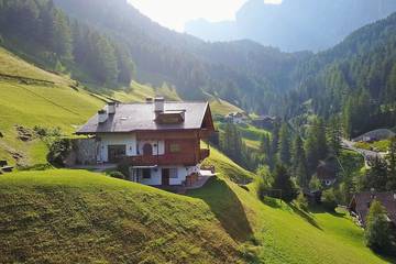 Hütte für 4 Personen, mit Garten in Wolkenstein
