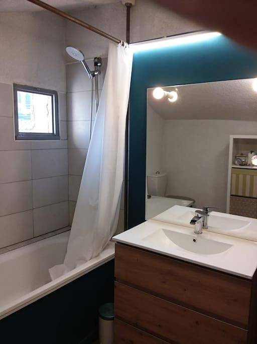 Gîte pour 2 personnes, avec vue, animaux acceptés à Aramon - 4