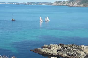 Gîte pour 4 personnes, avec terrasse dans Plage de Lestrevet