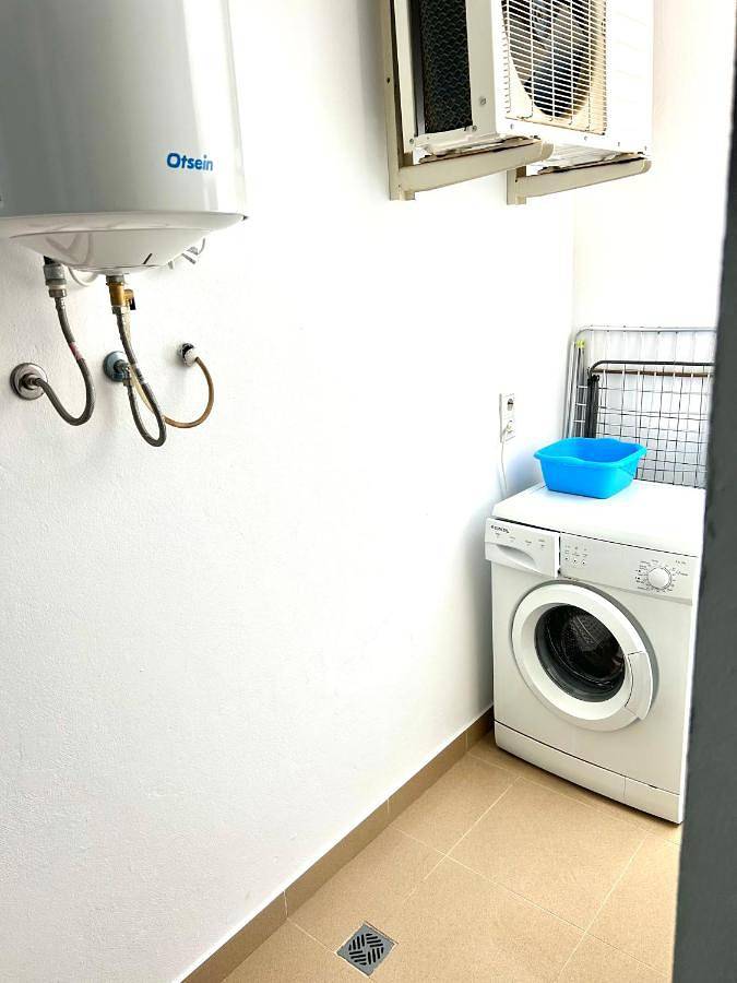 Gîte pour 5 personnes, avec balcon ainsi que vue et piscine dans Gran Tarajal - 2